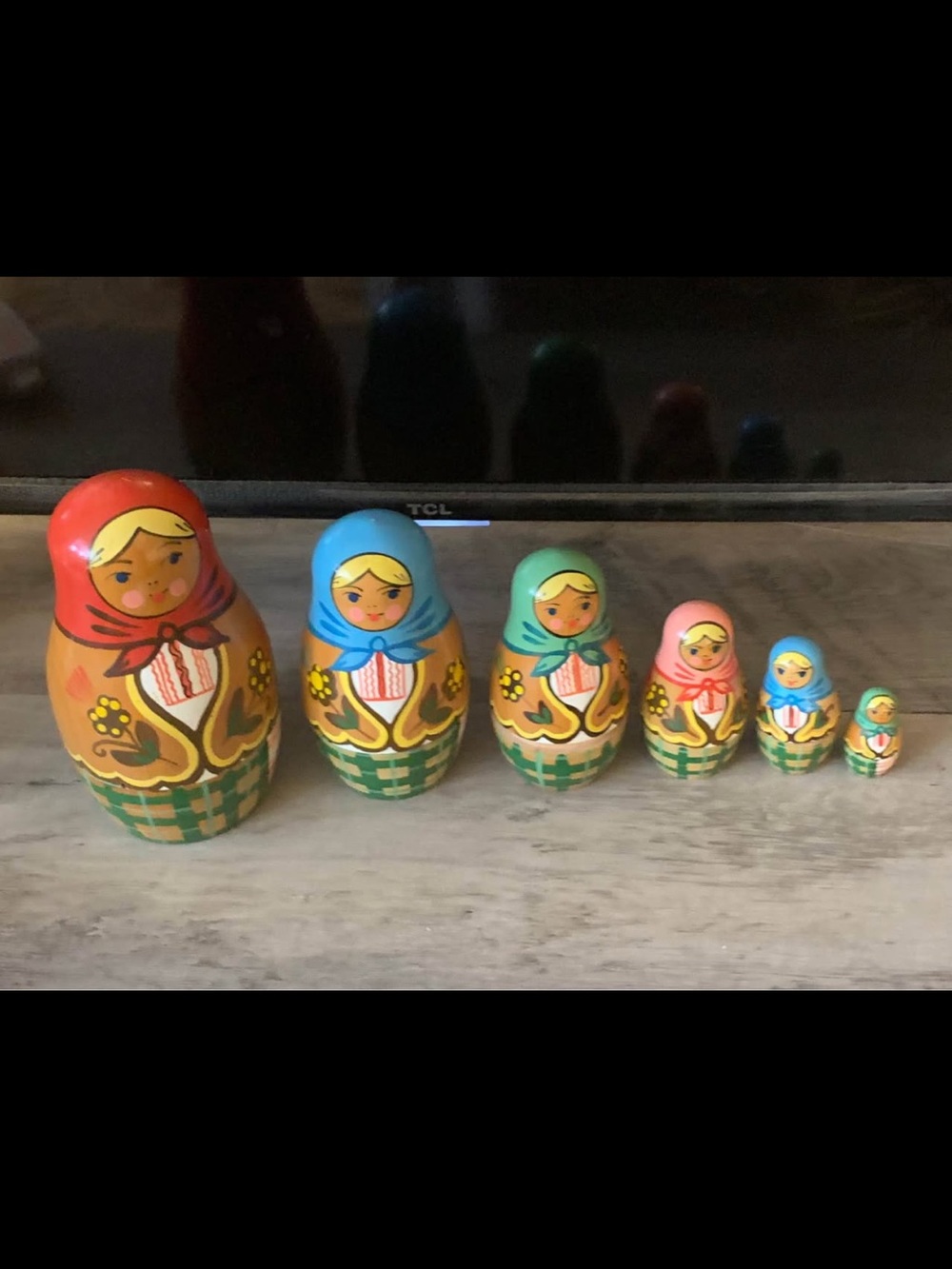 Classic Wooden Matryoshka Nesting Dolls Set - Multicolor